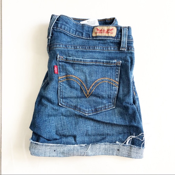 Levi’s 524 super low stretch cut off shorts - Picture 6 of 6